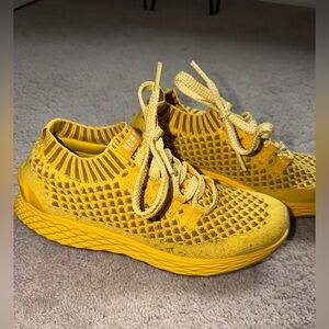 NoBull Unisex Allday Knit Cross Training Sneaker W7.5/M6 - Yellow